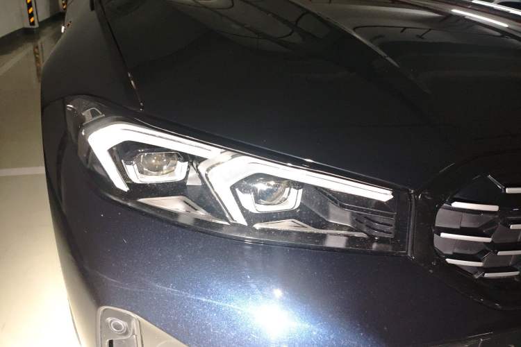 Used BMW 3 Series 2024 325Li M Sport Night Edition Package Right Front Headlight