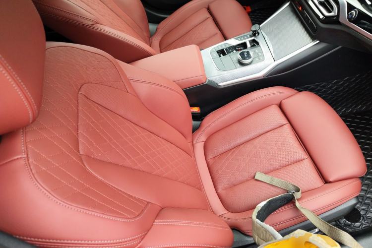 Used BMW 3 Series 2024 330i M Sport Night Edition Package Right Front Seat
