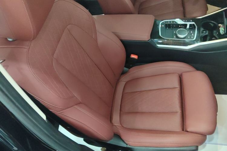 Used BMW 3 Series 2024 325Li M Sport Package Right Front Seat