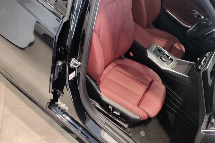 Used BMW 3 Series 2024 325Li M Sport Night Edition Package Right Front Seat
