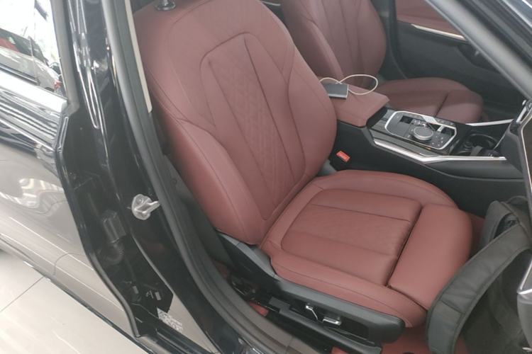 Used BMW 3 Series 2024 325Li M Sport Package Right Front Seat
