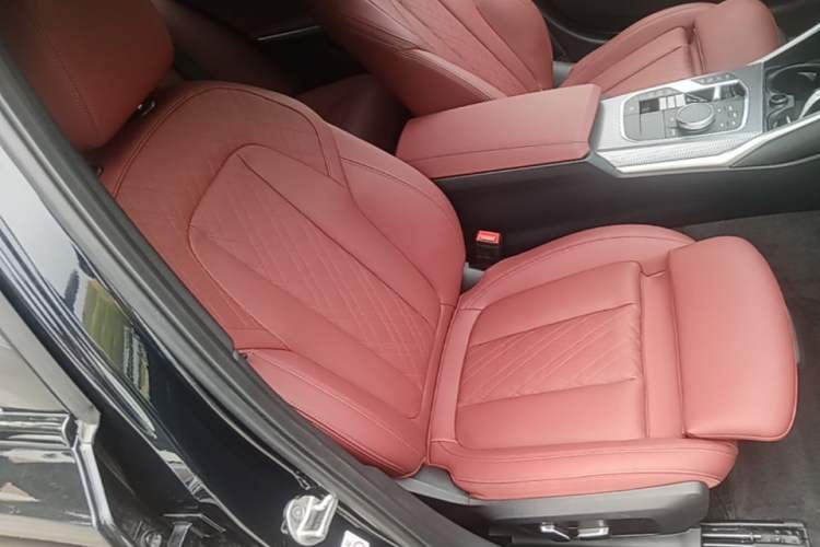 Used BMW 3 Series 2024 325i M Sport Night Edition Package Right Front Seat