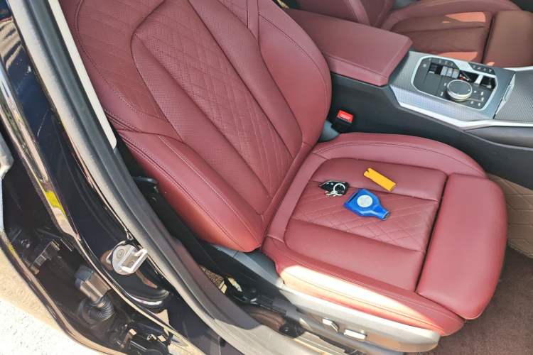 Used BMW 3 Series 2024 325Li M Sport Night Edition Package Right Front Seat