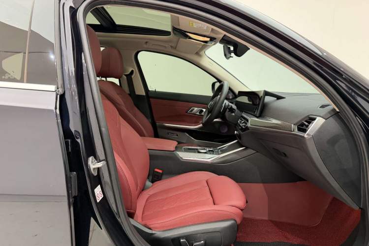 Used BMW 3 Series 2024 325Li M Sport Package Right Front Seat