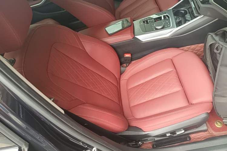 Used BMW 3 Series 2024 325Li M Sport Night Edition Package Right Front Seat