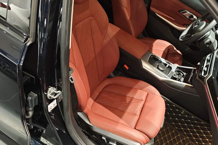 Used BMW 3 Series 2024 325Li M Sport Night Edition Package Right Front Seat