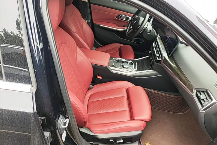 Used BMW 3 Series 2024 325Li M Sport Package Right Front Seat
