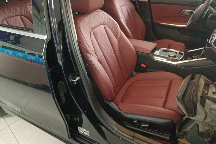 Used BMW 3 Series 2024 325Li M Sport Package Right Front Seat