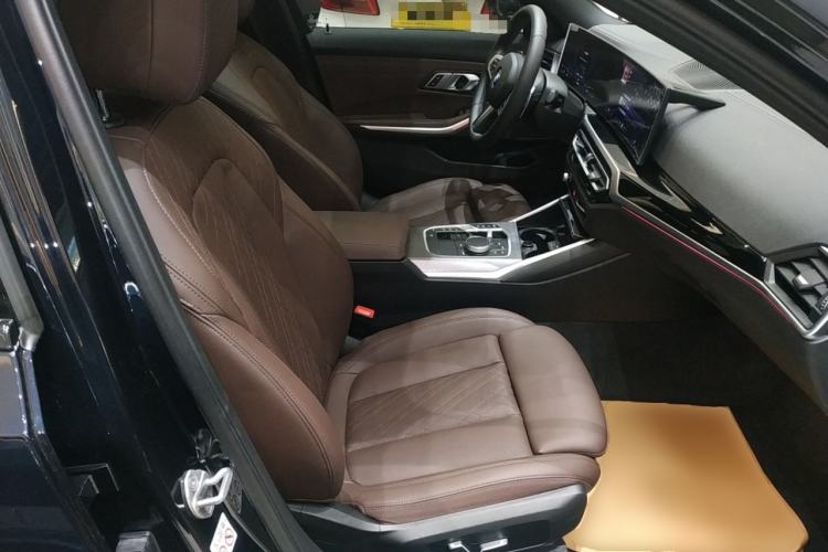 Used BMW 3 Series 2024 325i M Sport Night Edition Package Right Front Seat