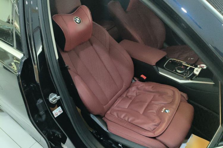 Used BMW 3 Series 2024 325Li M Sport Package Right Front Seat