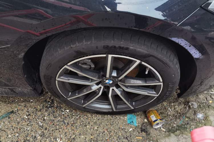 Used BMW 3 Series 2024 325Li M Sport Package Right Front Wheel Hub