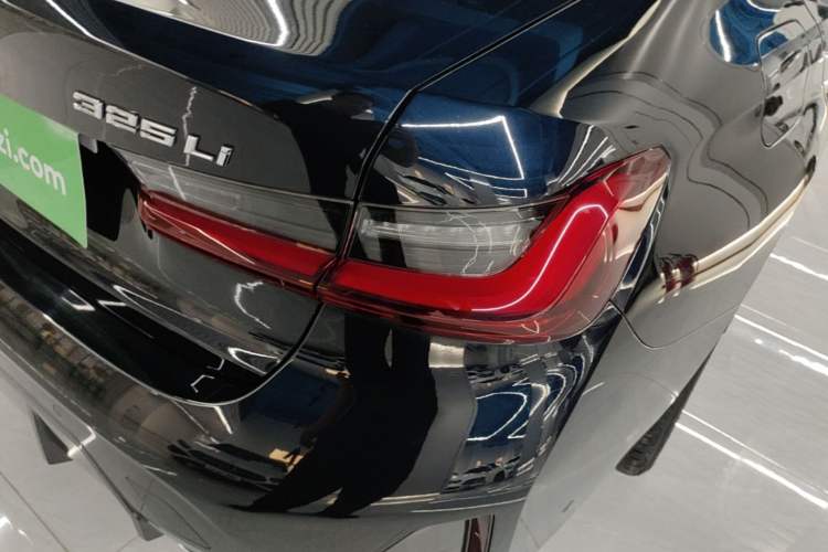 Used BMW 3 Series 2024 325Li M Sport Package Right Rear Taillight