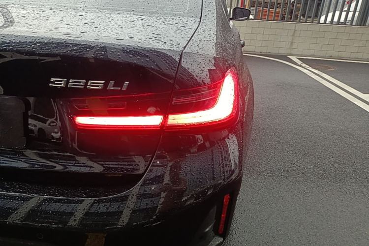 Used BMW 3 Series 2024 325Li M Sport Package Right Rear Taillight