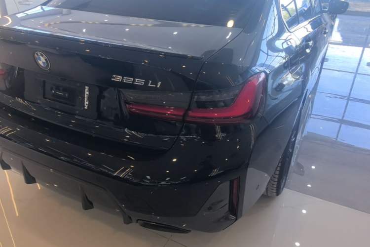 Used BMW 3 Series 2024 325Li M Sport Night Edition Package Right Rear Taillight