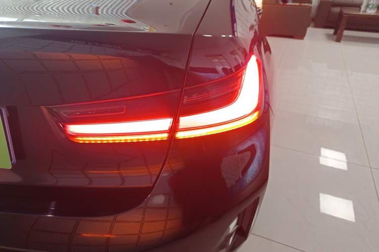 Used BMW 3 Series 2024 325Li M Sport Package Right Rear Taillight