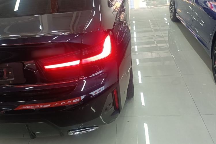 Used BMW 3 Series 2024 325Li M Sport Package Right Rear Taillight