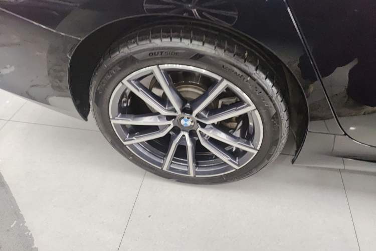 Used BMW 3 Series 2024 325Li M Sport Package Right Rear Wheel Hub