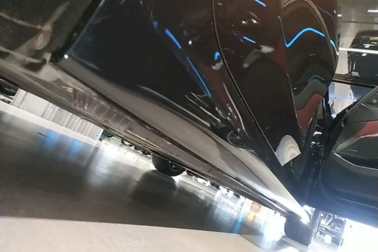 Used BMW 3 Series 2024 325Li M Sport Night Edition Package Right Side Sill