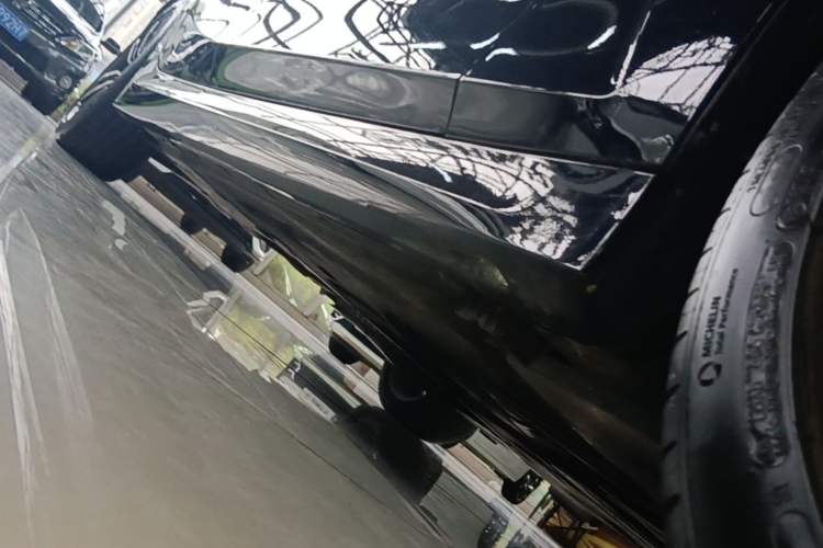 Used BMW 3 Series 2024 325Li M Sport Package Right Side Sill