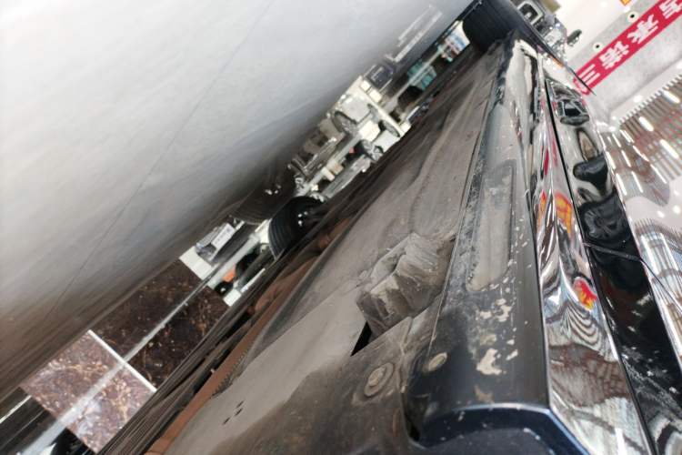 Used BMW 3 Series 2024 325Li M Sport Package Right Side Sill