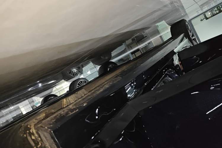 Used BMW 3 Series 2024 325Li M Sport Package Right Side Sill