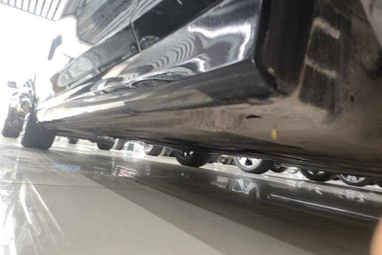 Used BMW 3 Series 2024 325Li M Sport Package Right Side Sill