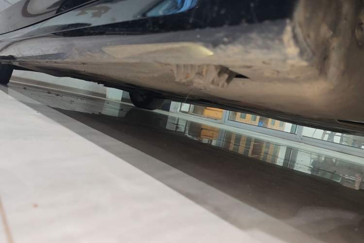 Used BMW 3 Series 2024 325Li M Sport Package Right Side Sill