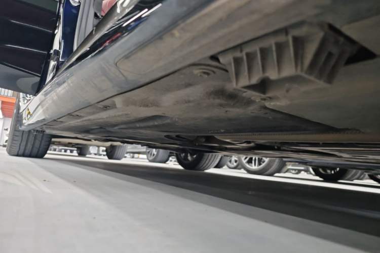 Used BMW 3 Series 2024 325i M Sport Night Edition Package Right Side Sill
