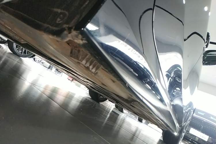 Used BMW 3 Series 2024 325Li M Sport Package Right Side Sill