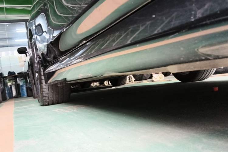 Used BMW 3 Series 2024 325i M Sport Night Edition Package Right Side Sill