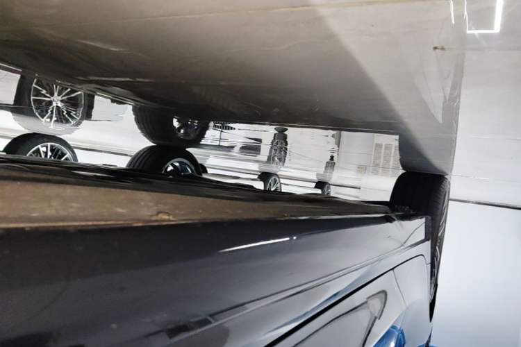 Used BMW 3 Series 2024 325Li M Sport Package Right Side Sill