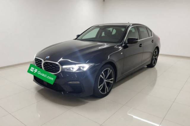 BMW 3 Series 2024 325i M Sport Package مستعملة