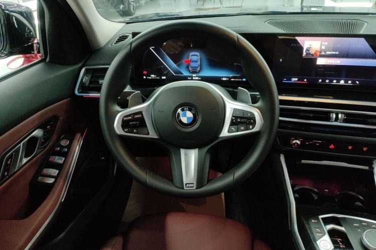 Used BMW 3 Series 2024 325Li M Sport Package Steering Wheel