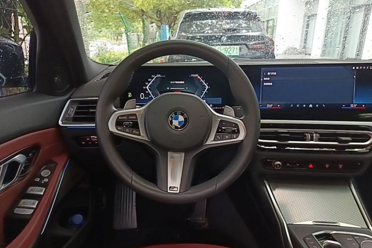 Used BMW 3 Series 2024 325i M Sport Night Edition Package Steering Wheel