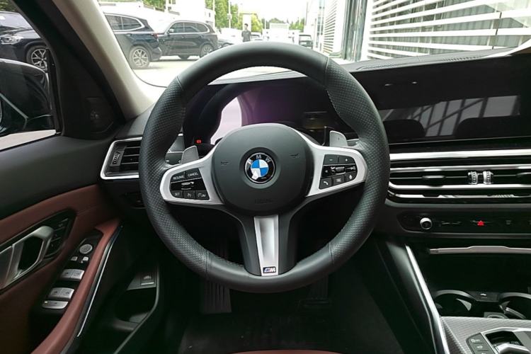 Used BMW 3 Series 2024 325Li M Sport Night Edition Package Steering Wheel