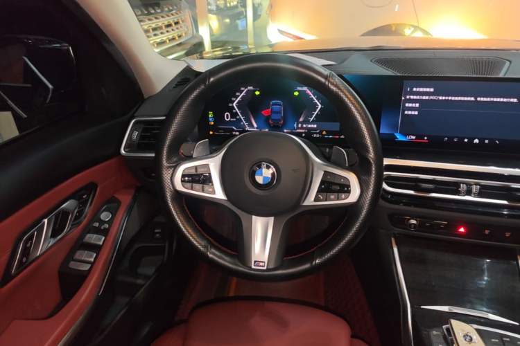 Used BMW 3 Series 2024 325Li M Sport Package Steering Wheel