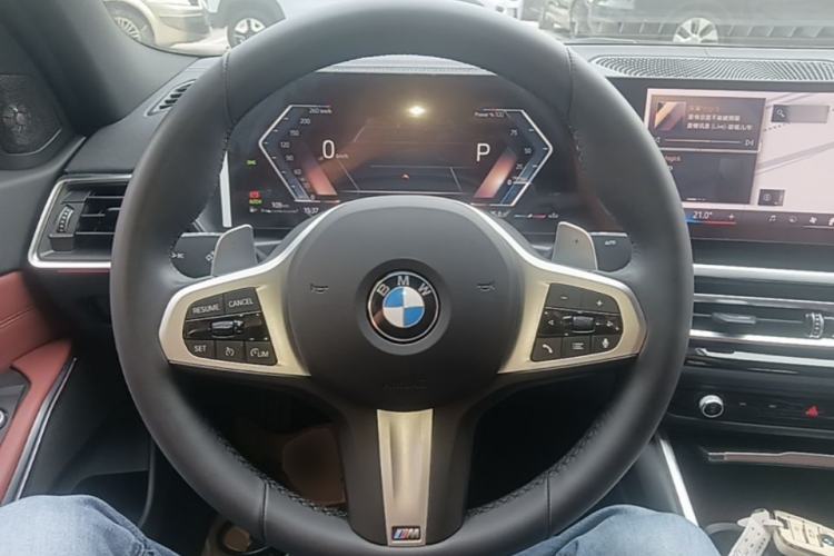 Used BMW 3 Series 2024 325i M Sport Night Edition Package Steering Wheel