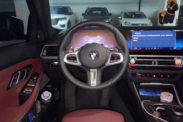 Used BMW 3 Series 2024 325i M Sport Night Edition Package Steering Wheel