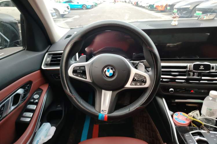 Used BMW 3 Series 2024 325Li M Sport Package Steering Wheel