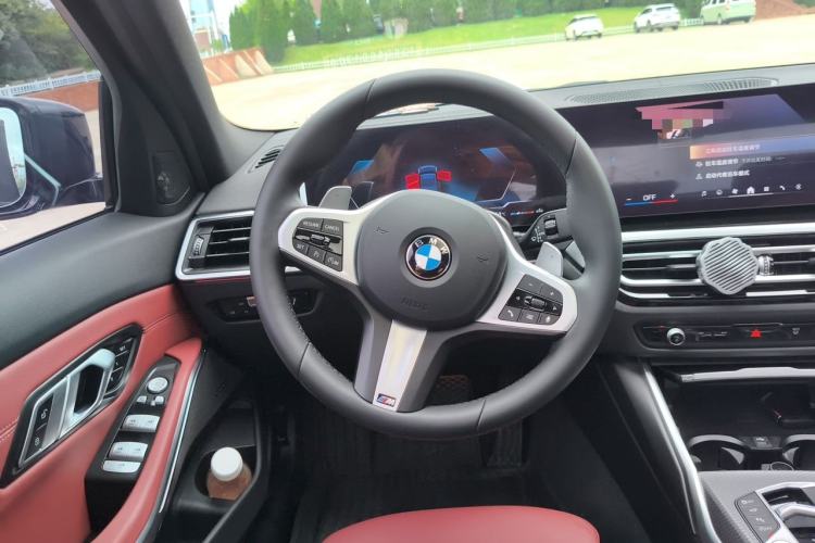 Used BMW 3 Series 2024 325i M Sport Night Edition Package Steering Wheel
