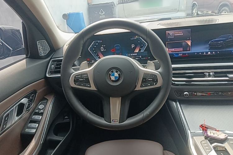 Used BMW 3 Series 2024 325Li M Sport Night Edition Package Steering Wheel
