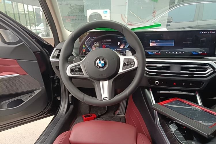 Used BMW 3 Series 2024 325Li M Sport Package Steering Wheel