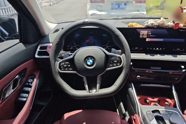 Used BMW 3 Series 2024 325i M Sport Night Edition Package Steering Wheel