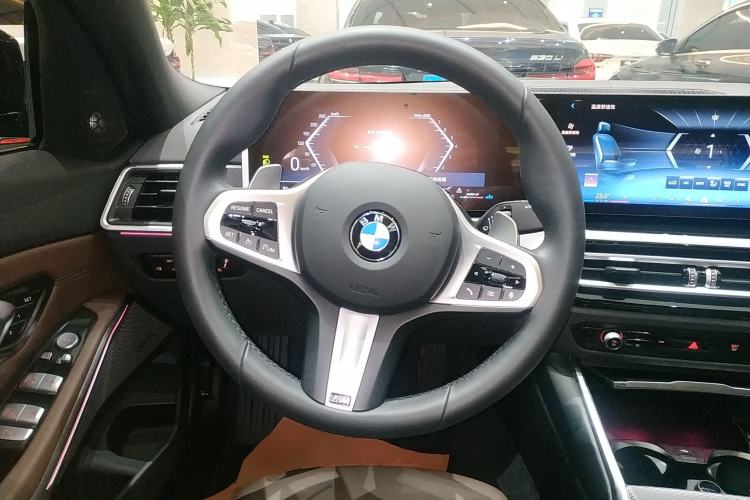 Used BMW 3 Series 2024 325i M Sport Night Edition Package Steering Wheel