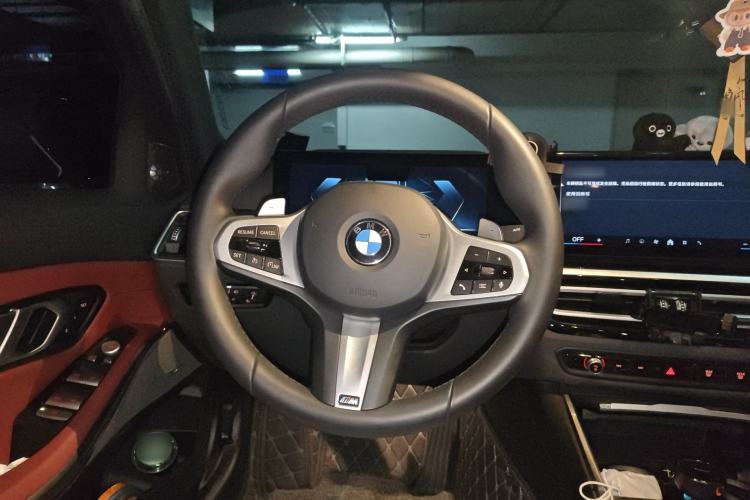 Used BMW 3 Series 2024 325i M Sport Night Edition Package Steering Wheel