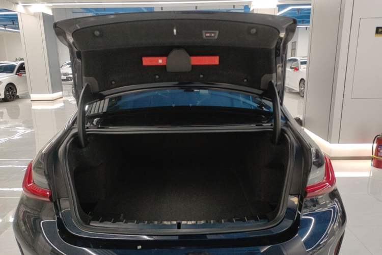 Used BMW 3 Series 2024 325Li M Sport Package Trunk