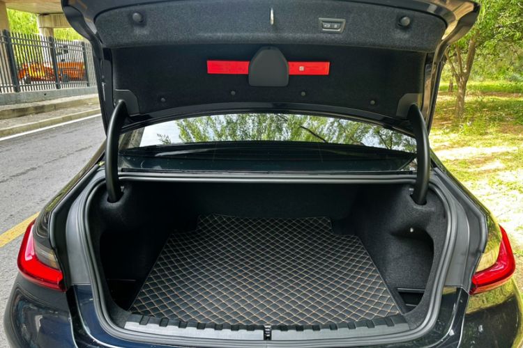 Used BMW 3 Series 2024 325Li M Sport Package Trunk