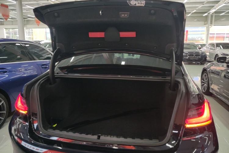 Used BMW 3 Series 2024 325Li M Sport Package Trunk