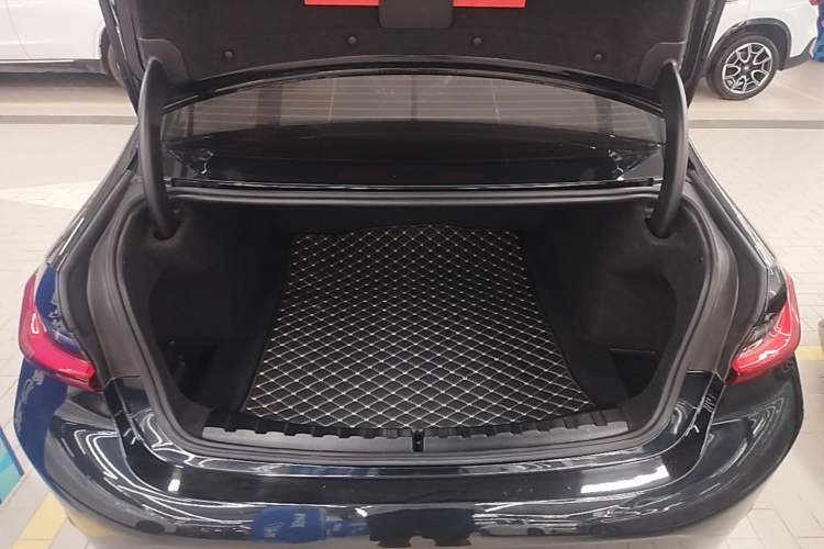 Used BMW 3 Series 2024 325Li M Sport Package Trunk