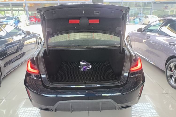 Used BMW 3 Series 2024 325Li M Sport Night Edition Package Trunk